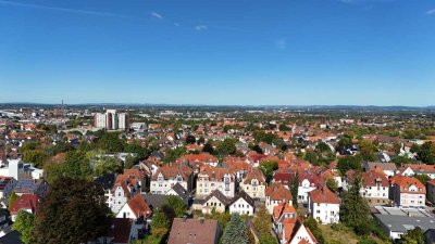 Im Musikerviertel Erstbezug nach Kernsanierung: 4-Zimmer DG Wohnung mit 2 Balkonen