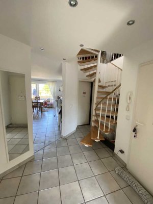 Moderne 4,5-Raum Maisonetten-Wohnung mit Balkon sucht neuen Mieter