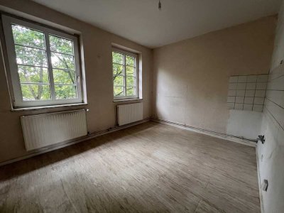 2-Raum-Wohnung im Backsteinhaus frei!
