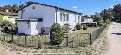 Zweifamilienhaus in Toplage von Lubmin – Nur wenige Gehminuten zum Strand