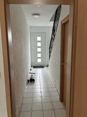 Vollständig renovierte 2-Raum-Wohnung in Düren