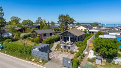 Design-Ferienhaus mit Sauna, Kamin & Wasserblick