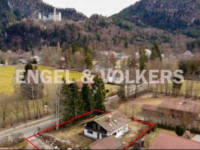 Einmalige Chance - Grundstück mit Schlossblick und Altbestand