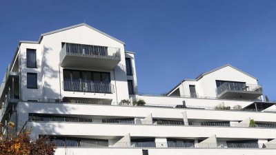 Wunderschöne 3-Zimmer-Wohnung mit außergewöhnlich großer Terrasse und traumhafter Aussicht ab 1.7.25