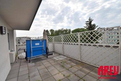 TOLLE 4 ZIMMERWOHNUNG MIT GROSSER TERRASSE NAHE DER DONAU - TOP 36