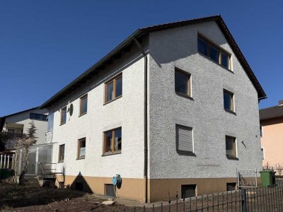 "Attraktives Mehfamilienhaus in Regensburg - 3 Wohneinheiten mit Potenzial zur Wertsteigerung, ideal