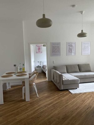 Möblierte Untermiete: 1,5 Jahre schöne Zweizimmerwohnung in Neustadt - Süd