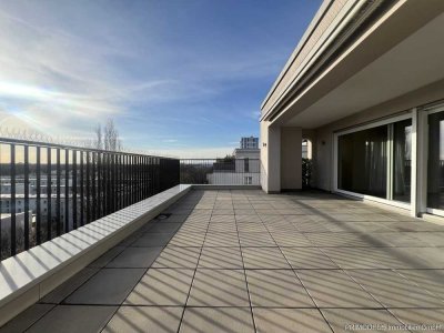 Design trifft Komfort – Lichtdurchflutete Wohnung mit großer Terrasse!