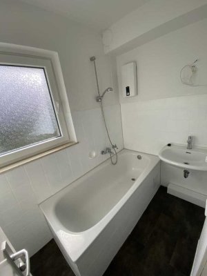 4 ZKB + Balkon frisch renoviert in Rodenbeck