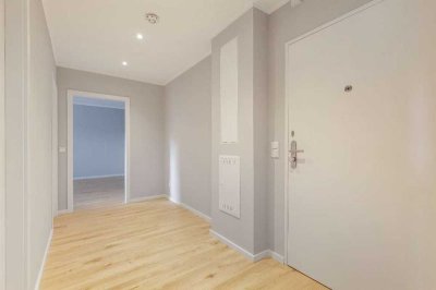 Provisionsfrei: 2-Zimmerwohnung in grüner Lage – Komplett modernisiert und sofort bezugsfertig!