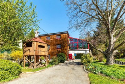 VILLA KUNTERBUNT mit Niveau - Familiendomizil für Großfamilie