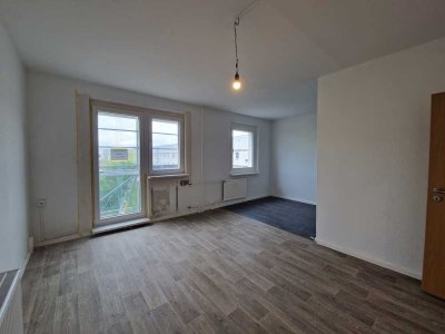 *Sicher dir 1 NKM frei bei Anmietung bis Jahresende! 1 Zimmer mit Balkon*