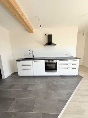 1.800 € Gesamtmiete - Helle 4 -Zimmer-Wohnung mit Wohlfühlfaktor