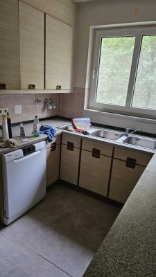 Großzügige und gepflegte Wohnung 5 Zimmer Wohnung mit 2 Badzimmer
