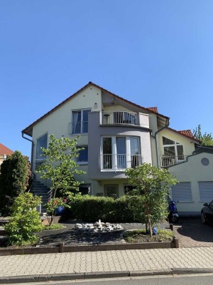 Großzügiges Haus mit 2 ZKB Einliegerwohnung