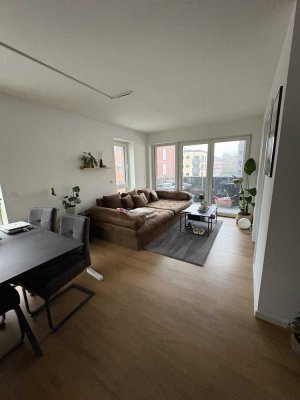 Stilvolle 2-Zimmer-Wohnung mit großzügiger Sonnen-Loggia inkl. Tiefgaragenstellplatz