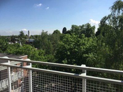 TYP Altengerecht sanierte 1-Raum-Wohnung mit Balkon in Krefeld-Bockum