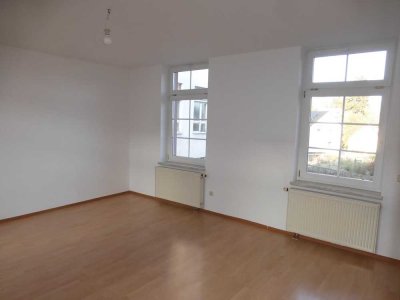 Grosszügige sanierte 2-Raumwohnung in Zentrumsnähe
