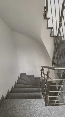 Helle und schöne 2-Zimmer-Wohnung mit Wohnküche und vollständiger Möblierung
