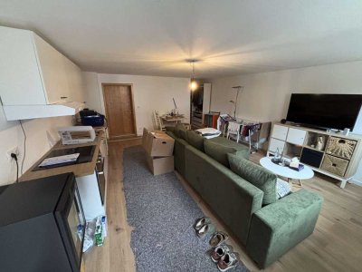 Gartenwohnung frisch Renoviert inkl. Küche