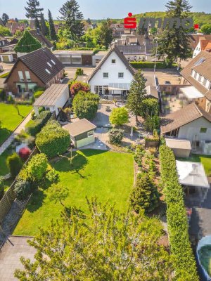Frei stehendes, gepflegtes Zweifamilienhaus in begehrtem Wohnquartier