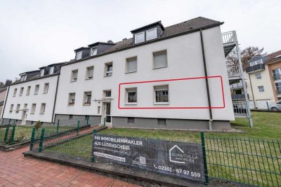 Modernisierte 2,5-Zimmer-EG-Wohnung mit Balkon – Kernsanierung 2021 – Kautionsfrei