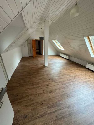 *** Schöne helle 2-Zimmer-Wohnung ***