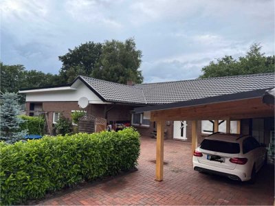 **** Super gepflegter ebenerdiger Bungalow mit KFZ Werkstatt auf großem Grundstück zu verkaufen.****