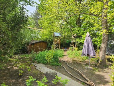 Reihenendhaus Kladow, kpl. modernisiert/renoviert, maklerfrei, ries. Garten, 3,5 Zi, 110 qm Nutzfl.