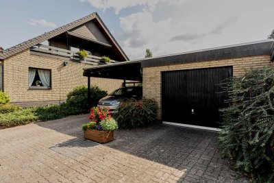 Großes Einfamilienhaus im beliebten Calberlah - auch Zweifamilienfähig!