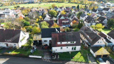 Zweifamilienhaus mit großem Grundstück und vielseitigem Potenzial in Filderstadt-Plattenhardt