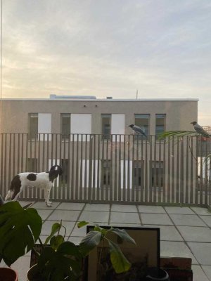 1,5-Zimmer Penthouse mit Balkon am Mauerpark (ab April)