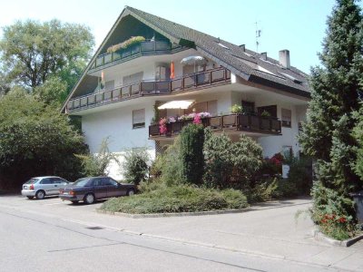 Großzügige 4-Zimmer-Wohnung mit Büro/Hauswirtschaftsraum in Gundelfingen-Wildtal