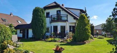 Top gepflegtes Einfamilienhaus mit Südwest-Terrasse und unverbaubarem Naturblick