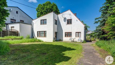 RESERVIERT ! Viel Platz für Ihre Träume - Einfamilienhaus mit großem 934m2 Grundstück !