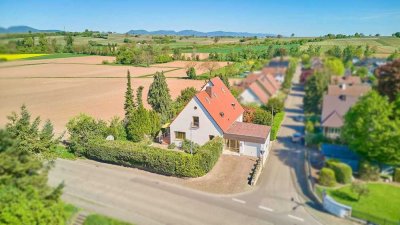 Großzügiges Anwesen mit Geschichte, Charakter und Weitblick!