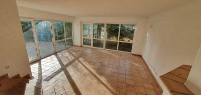 Schicke 2,5 ZW + Terrasse | inkl. Strom | 1 Garage optional | Kamin, zentral, nähe Rossmann, ALDI!
