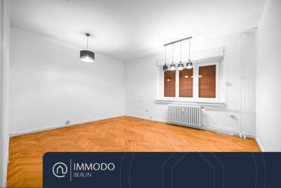 � Rohdiamant vis-à-vis zum Roseneck - helle 3,5 Zimmer Altbau Wohnung mit Wintergarten