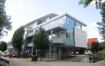 2 Zi.- Whg. | Aufzug | offene Küche | Balkon | E15