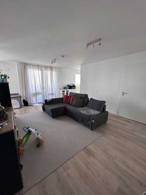 Nachmieter Gesucht - Helle 3-Zimmer Wohnung im 4. OG in Mönchengladbach