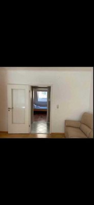 Modernisierte FRAUEN WG Zimmer mit Balkon und Einbauküche in Winnenden