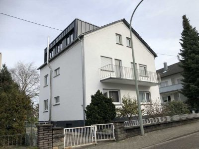 Möblierte 2,5-Zi.-Wohnung im EG in Karlsruhe-Nordstadt mit Gartennutzung