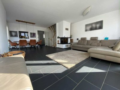 Attraktives Reihenendhaus mit gehobener Innenausstattung in Idstein Taunusviertel (provisionsfrei)