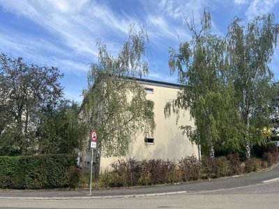 3 Zimmerwohnung mit Penthouse-Charakter / Blick/ Aufzug/ Tiefgarage