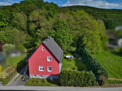 Ein-/ Zweifamilienhaus