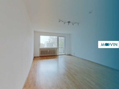 "Alles, was das Herz begehrt" - renovierte 2-Zimmer-Wohnung mit Loggia und Tageslichtbad