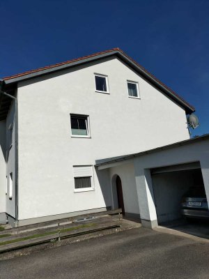 Helle 2-Zimmer Dachgeschosswohnung in Altötting