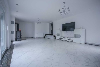 Lilienthal - Großes Einfamilienhaus in familiärer Wohnstraße
