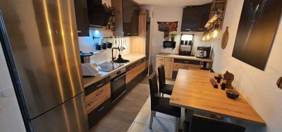 ++Opt. Einbauküche++ 3-Raum Terrassen Wohnung mit PKW Stellplatz