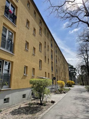 3- Raumwohnung mit Balkon im Grünen - Besichtigung 07.05.25 10:00 Uhr